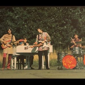 1999 16 month Beatles Calendar Great Pics!!